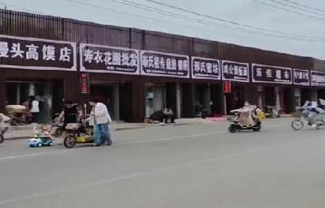 通城政府规划的统一招牌样式有哪些？